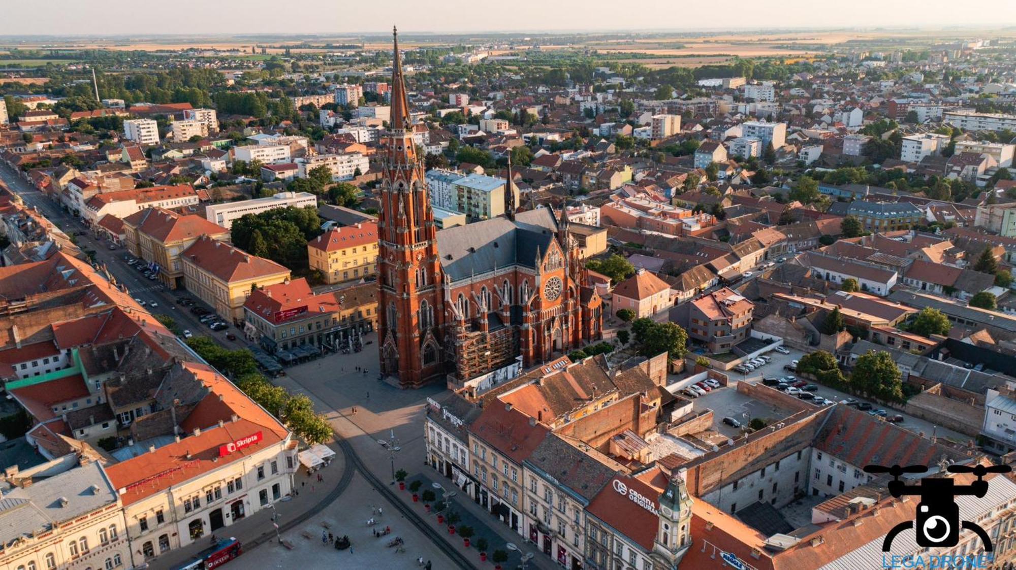 Goldberg Apartments Osijek Ngoại thất bức ảnh