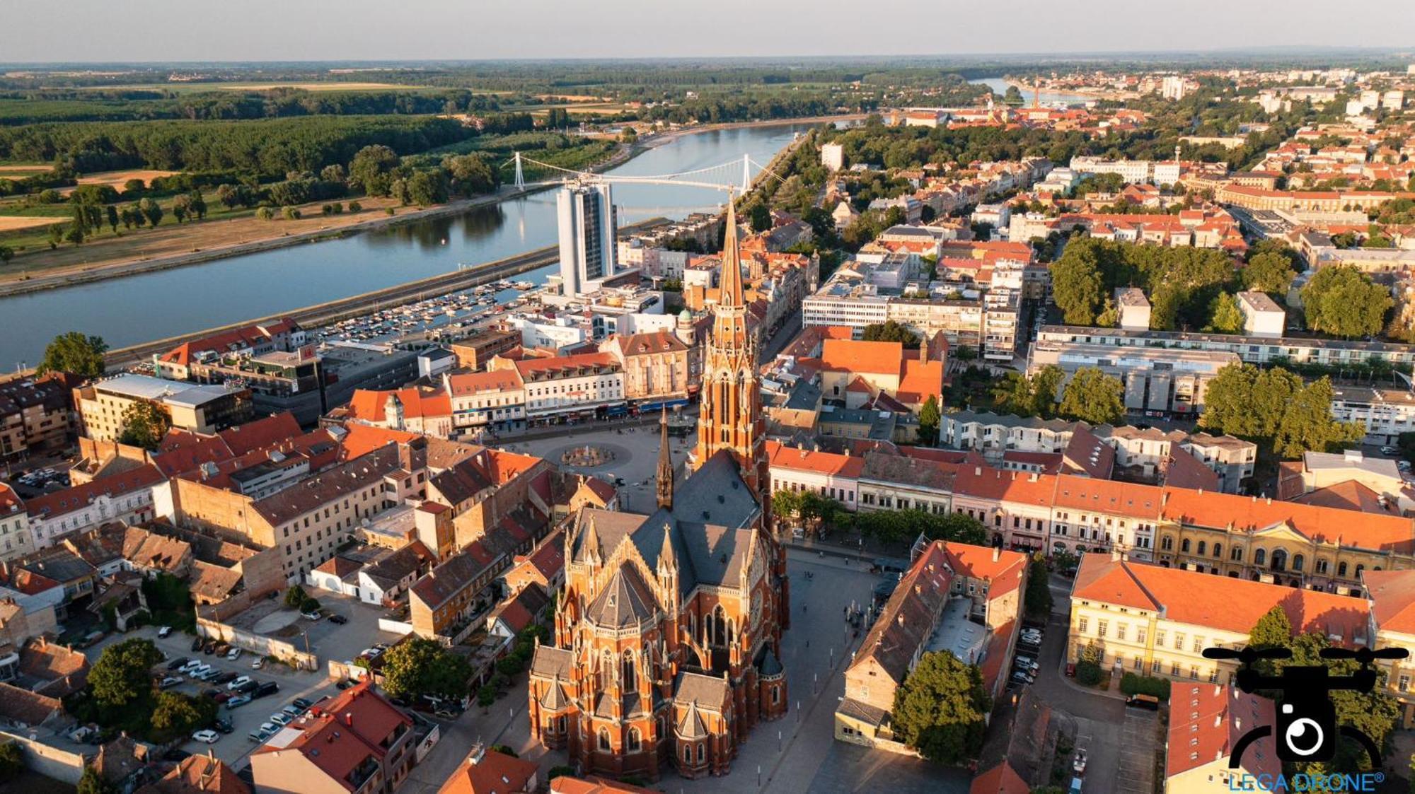 Goldberg Apartments Osijek Ngoại thất bức ảnh